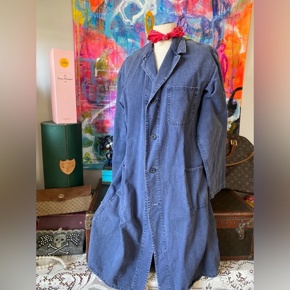 Fantastic VINTAGE Industrial Chambray Denim Jean WORK WEAR Duster Jacket L 🥰💙🥰 - Picture 1 of 9